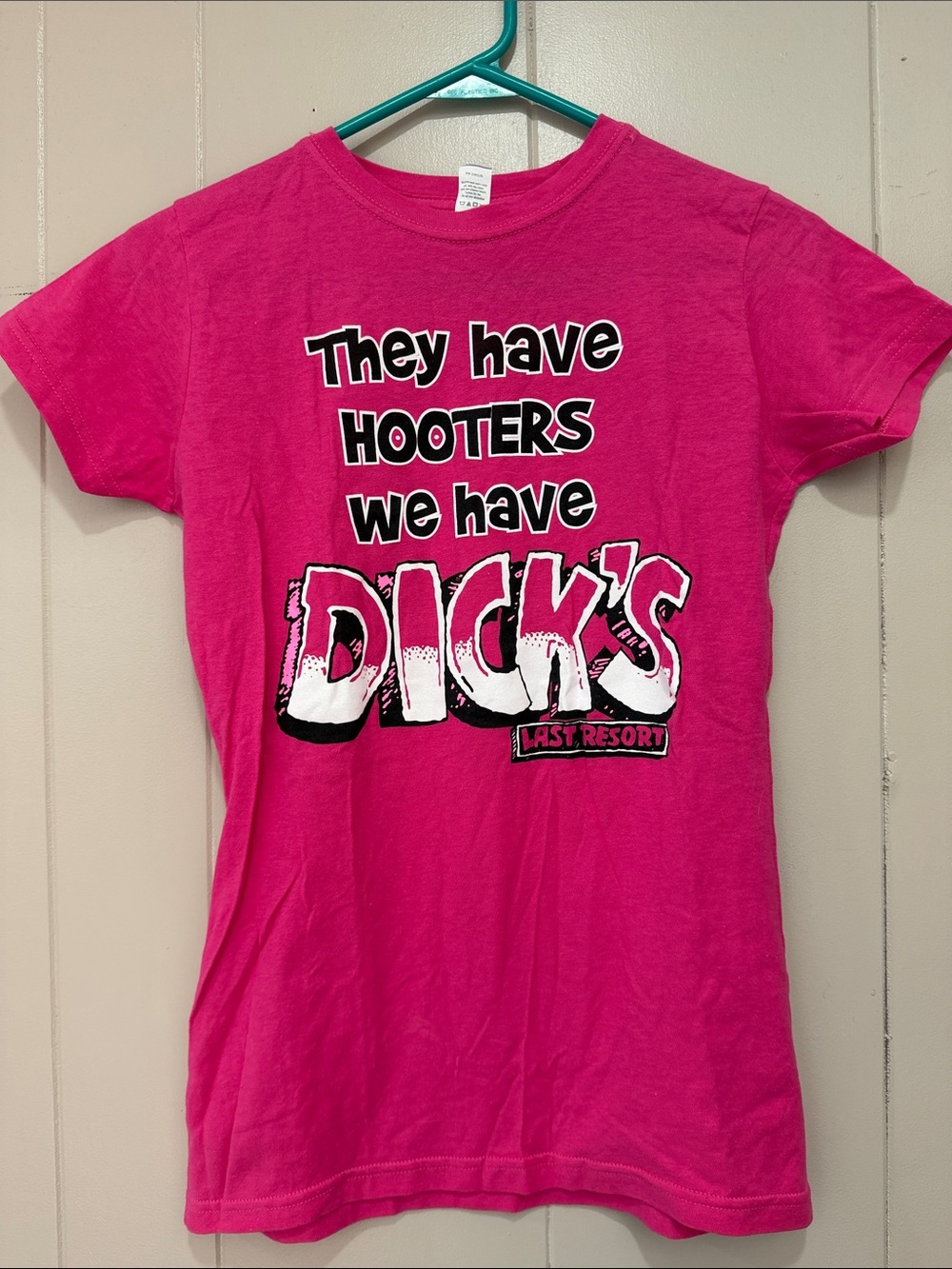 Dick’s Last Resort Restaurant Logo T-shirt